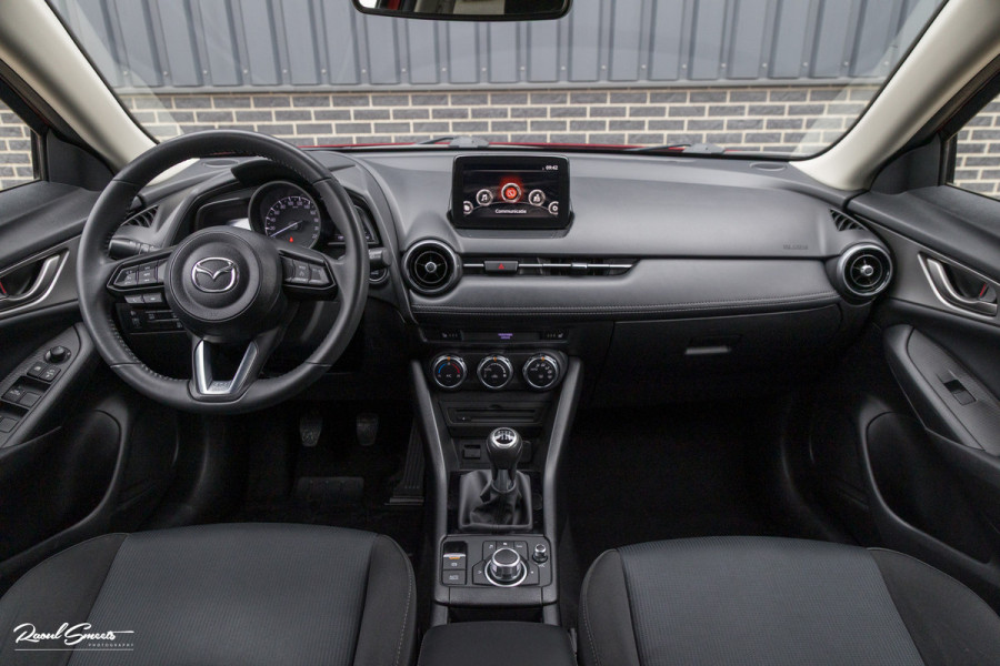Mazda CX-3 2.0 SkyActiv-G 121 Sportive | Cruise control | Trekhaak | Apple carplay |