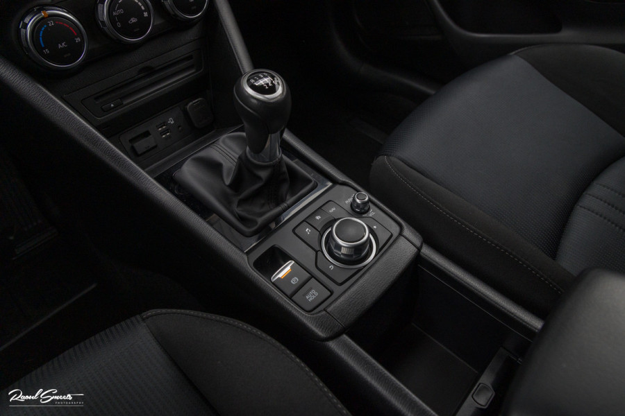 Mazda CX-3 2.0 SkyActiv-G 121 Sportive | Cruise control | Trekhaak | Apple carplay |