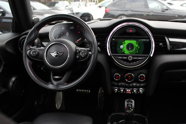 MINI Mini 2.0 Cooper S Chili / Panoramadak / Camera / Head-up / Leder / Harman Kardon / 18'' / Navigatie / Stoelverwarming / Cruise Control