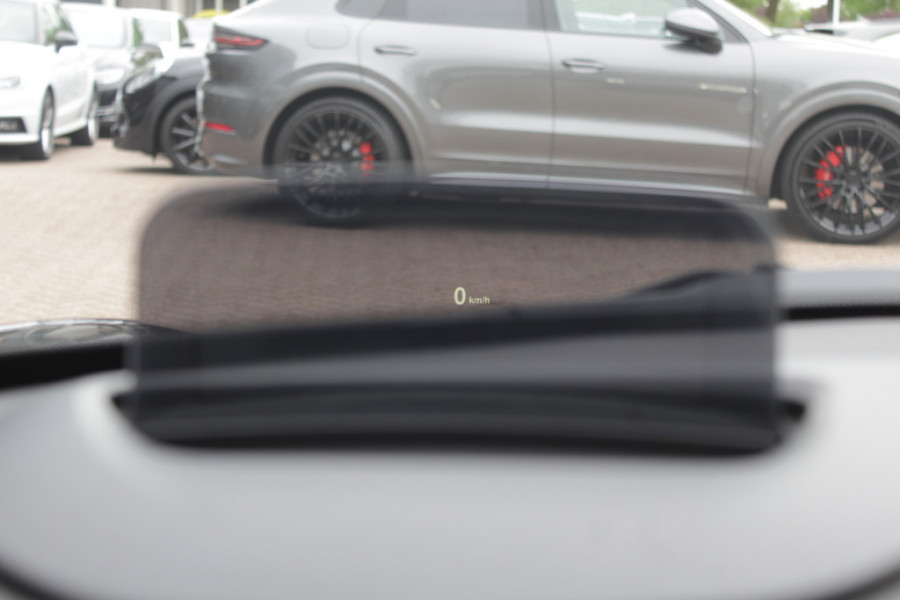 MINI Mini 2.0 Cooper S Chili / Panoramadak / Camera / Head-up / Leder / Harman Kardon / 18'' / Navigatie / Stoelverwarming / Cruise Control