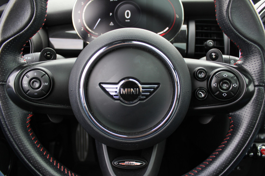 MINI Mini 2.0 Cooper S Chili / Panoramadak / Camera / Head-up / Leder / Harman Kardon / 18'' / Navigatie / Stoelverwarming / Cruise Control