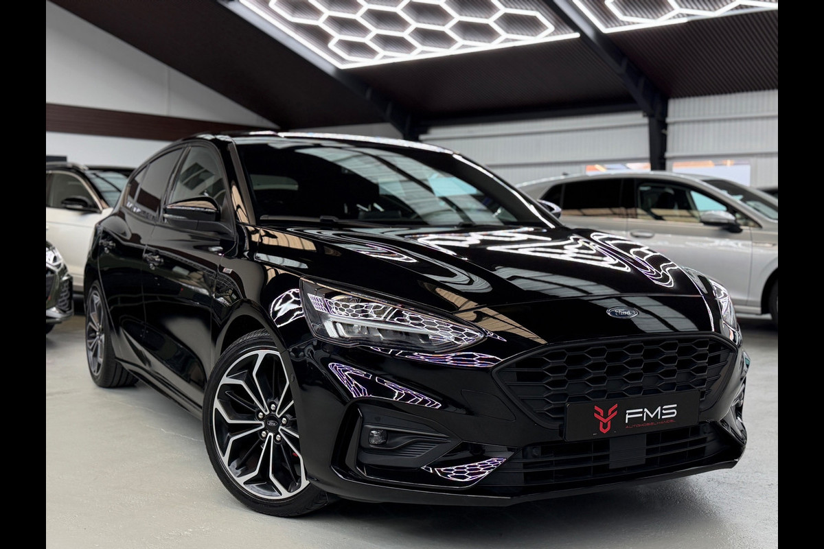 Ford Focus 1.0 EcoBoost ST Line CarPlay Camera