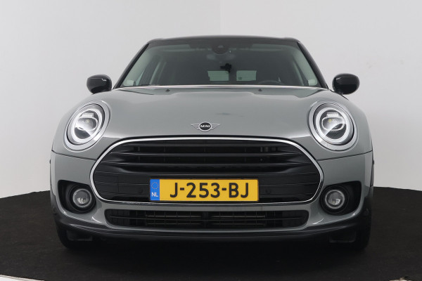 MINI Clubman 1.5 Cooper (SFEERVERLICHTING, H&K AUDIO, CRUISE CONTROL, NAVIGATIE, PARKEERSENSOREN)