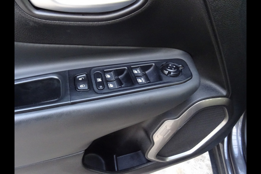 Jeep Renegade 1.3T-e Limited * 4 SEIZOENSBANDEN !!