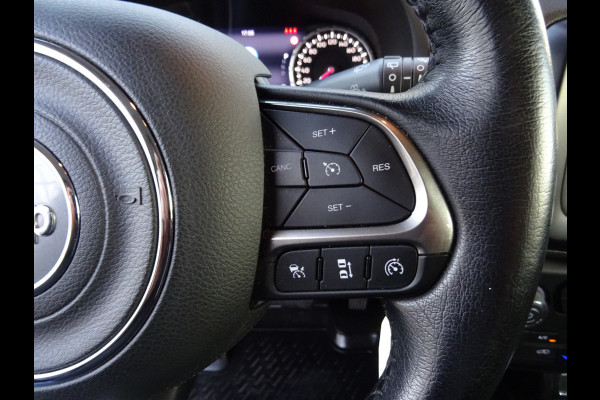 Jeep Renegade 1.3T-e Limited * 4 SEIZOENSBANDEN !!