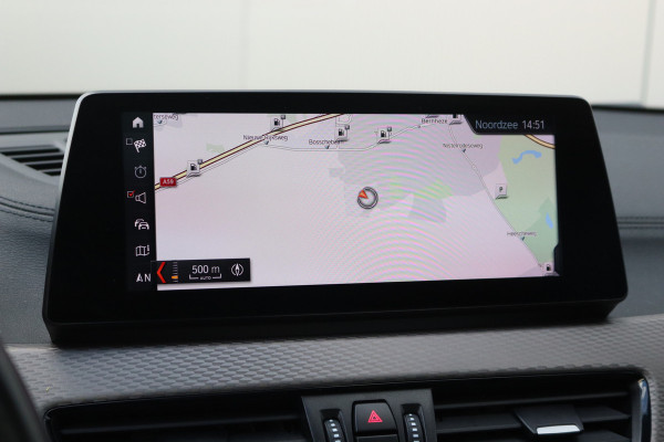 BMW X2 sDrive20i Business Ed. Plus Pano-dak/Leder/20-Inch/Stoelverwarming/Keyfree