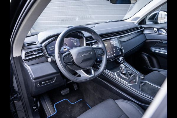 Lynk & Co 01 1.5 - Black Edition l Trekh. l Panorama l 20'' l ACC l Sfeerverlichting