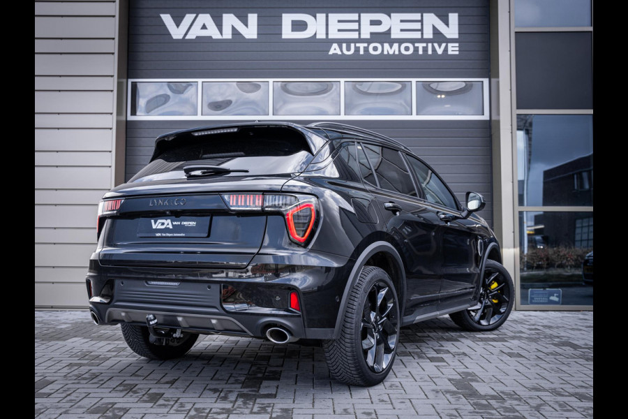 Lynk & Co 01 1.5 - Black Edition l Trekh. l Panorama l 20'' l ACC l Sfeerverlichting