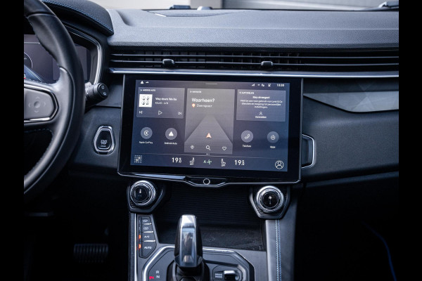 Lynk & Co 01 1.5 - Black Edition l Trekh. l Panorama l 20'' l ACC l Sfeerverlichting