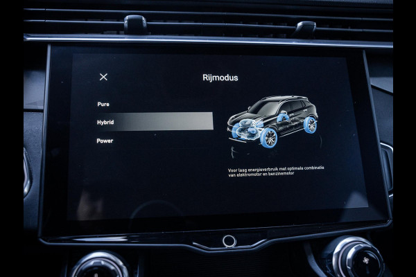 Lynk & Co 01 1.5 - Black Edition l Trekh. l Panorama l 20'' l ACC l Sfeerverlichting