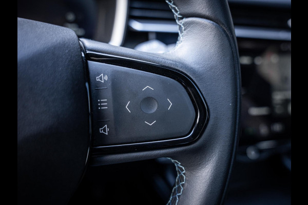 Lynk & Co 01 1.5 - Black Edition l Trekh. l Panorama l 20'' l ACC l Sfeerverlichting