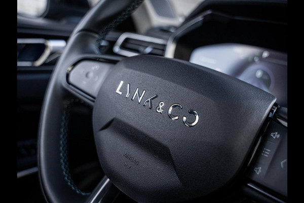 Lynk & Co 01 1.5 - Black Edition l Trekh. l Panorama l 20'' l ACC l Sfeerverlichting