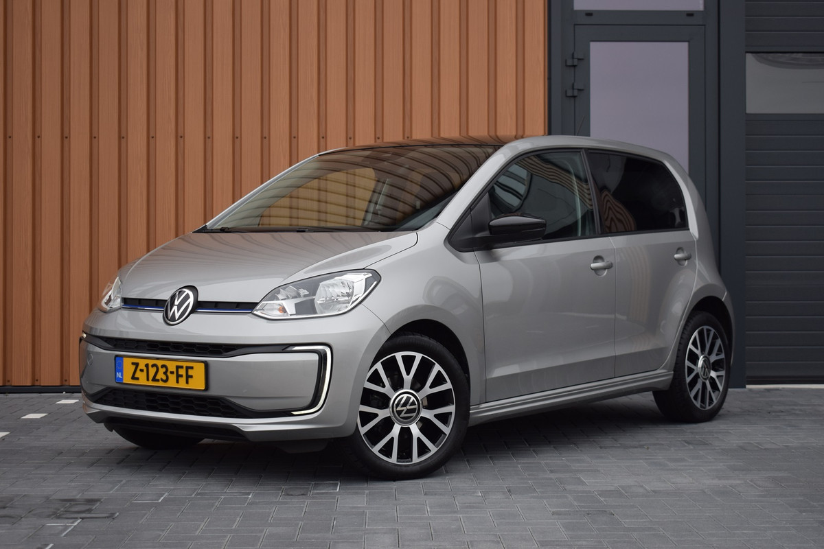 Volkswagen e-Up! Style | Camera | Cruise | 16" | Verw. voorruit | Lane Assist