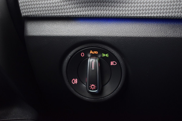 Volkswagen e-Up! Style | Camera | Cruise | 16" | Verw. voorruit | Lane Assist