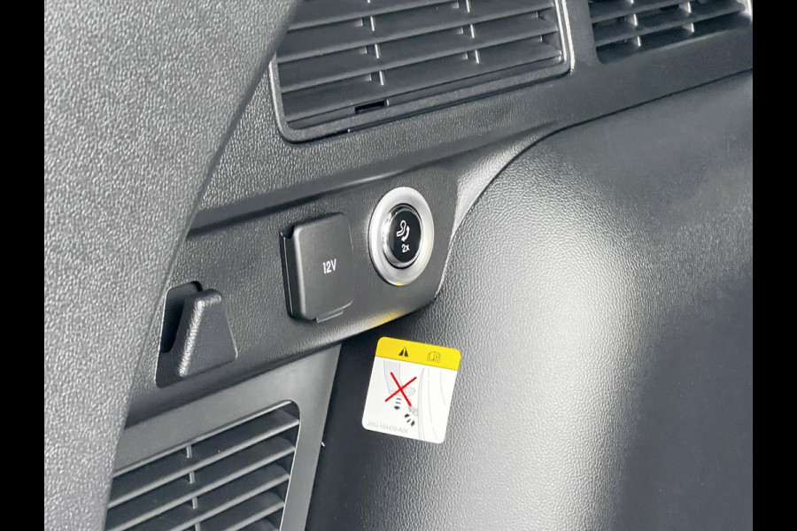 Ford Kuga 2.5 PHEV ST-Line 243 pk | Wegklapbare trekhaak | 2.100 kg trekgewicht! | Winterpakket