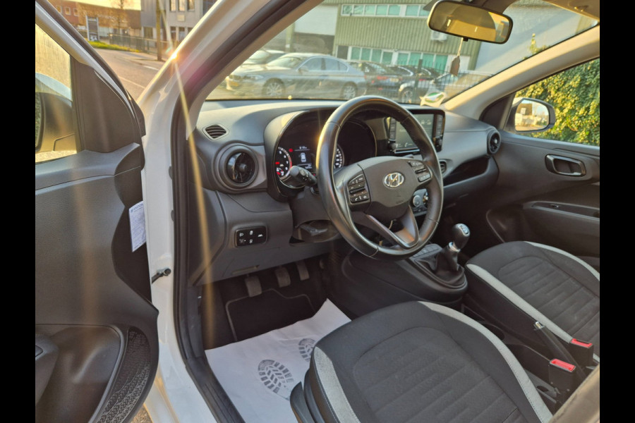 Hyundai i10 Android Apple CarPlay 100% Dealer onderhouden Fabrieksgarantie 1.0 Comfort