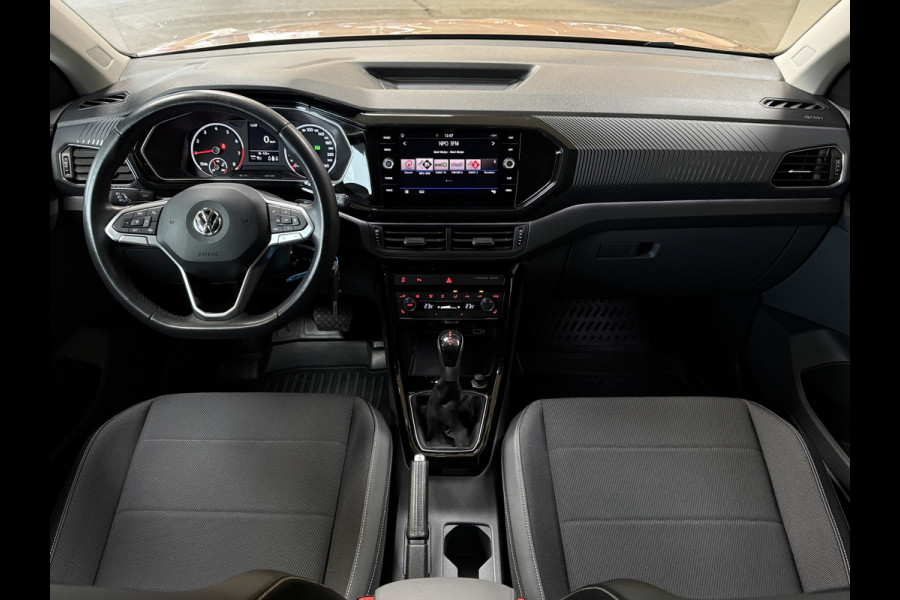 Volkswagen T-Cross 1.0 TSI 115pk AUT Style | Navi | 18 inch | LED | ACC | Blindspot | PDC V+A | Carplay | 100% Onderhouden!