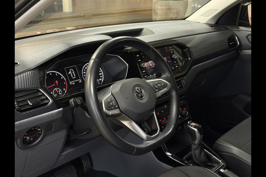 Volkswagen T-Cross 1.0 TSI 115pk AUT Style | Navi | 18 inch | LED | ACC | Blindspot | PDC V+A | Carplay | 100% Onderhouden!