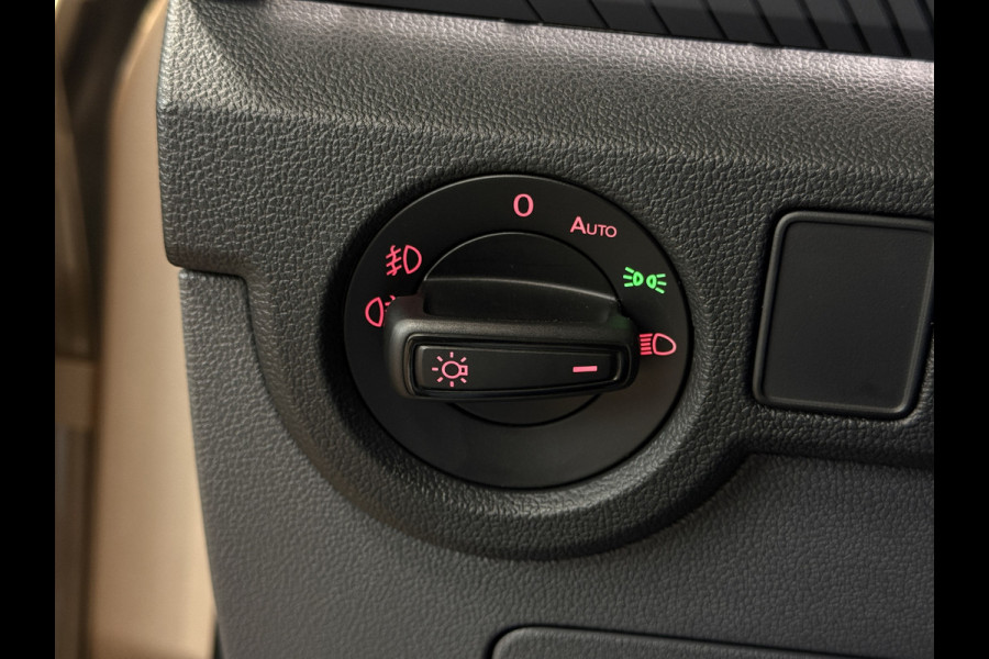 Volkswagen T-Cross 1.0 TSI 115pk AUT Style | Navi | 18 inch | LED | ACC | Blindspot | PDC V+A | Carplay | 100% Onderhouden!