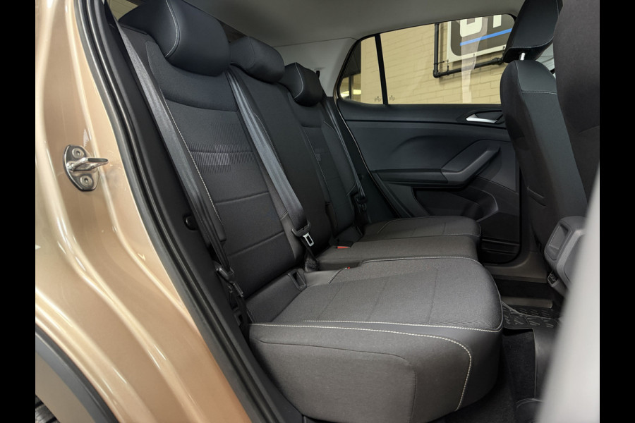 Volkswagen T-Cross 1.0 TSI 115pk AUT Style | Navi | 18 inch | LED | ACC | Blindspot | PDC V+A | Carplay | 100% Onderhouden!