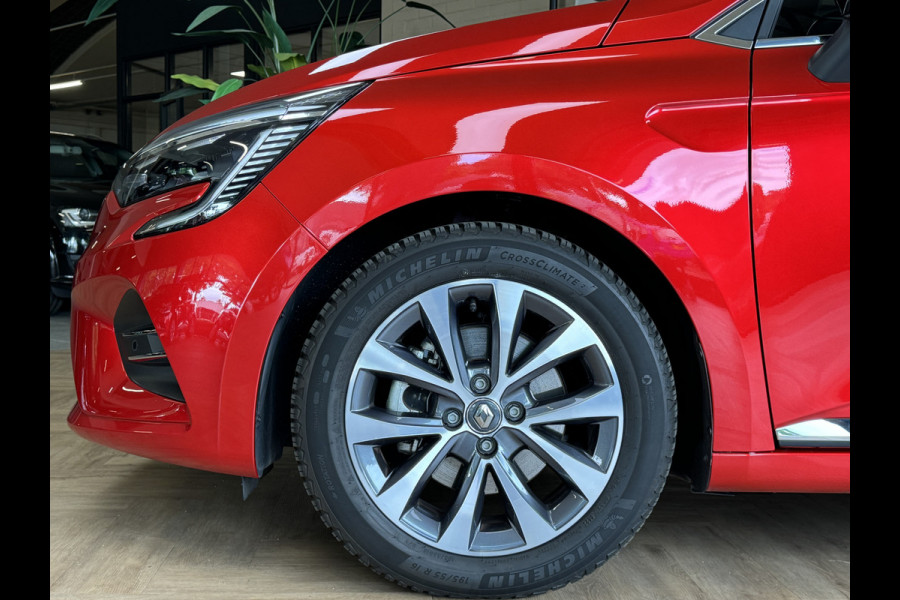 Renault Clio 1.6 E-Tech Hybrid 140 Intens, Navi | PDC V+A | 360 camera |16 inch velgen | carplay |cruise control |