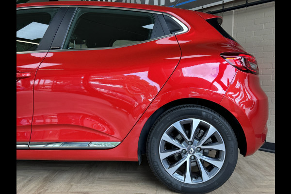 Renault Clio 1.6 E-Tech Hybrid 140 Intens, Navi | PDC V+A | 360 camera |16 inch velgen | carplay |cruise control |
