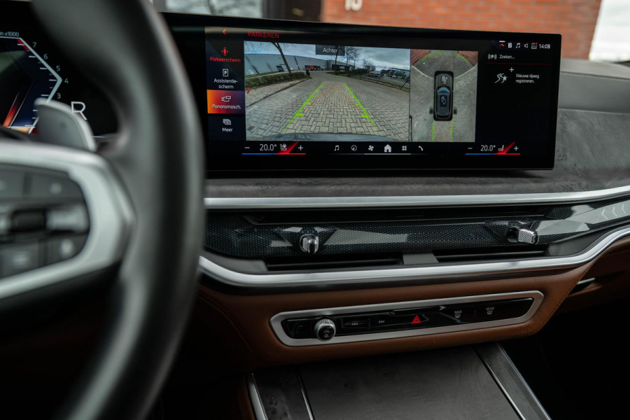 BMW X5 xDrive50e M-Sport Pro 490pk M-Seats 'Tartufo' Pano