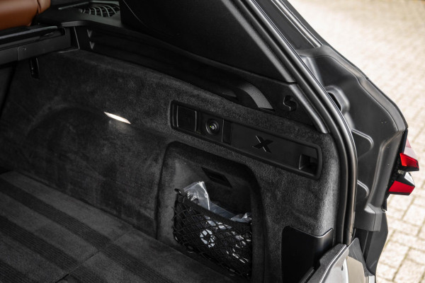 BMW X5 xDrive50e M-Sport Pro 490pk M-Seats 'Tartufo' Pano