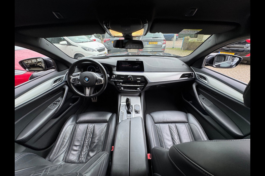 BMW 5 Serie 530e M-Pakket 2019 NAVI LEDER CAMERA LM NAP!