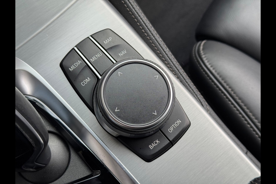 BMW 5 Serie 530e M-Pakket 2019 NAVI LEDER CAMERA LM NAP!