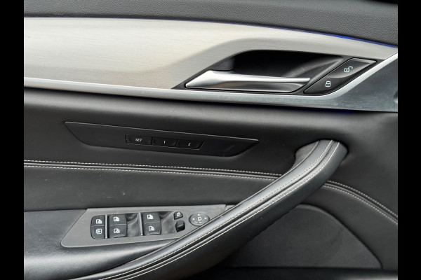 BMW 5 Serie 530e M-Pakket 2019 NAVI LEDER CAMERA LM NAP!