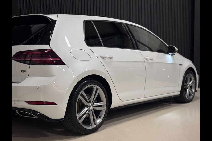 Volkswagen Golf 1.5 TSI R-LINE NAP | PANO | VIRTUAL | LED | KEYLESS | VOL!