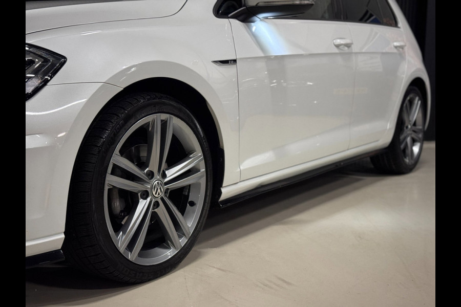 Volkswagen Golf 1.5 TSI R-LINE NAP | PANO | VIRTUAL | LED | KEYLESS | VOL!
