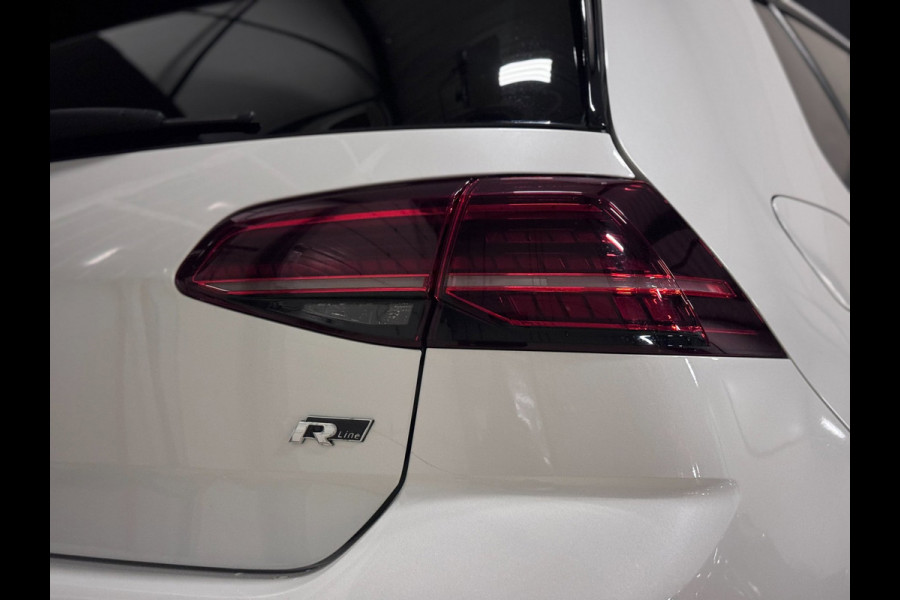 Volkswagen Golf 1.5 TSI R-LINE NAP | PANO | VIRTUAL | LED | KEYLESS | VOL!