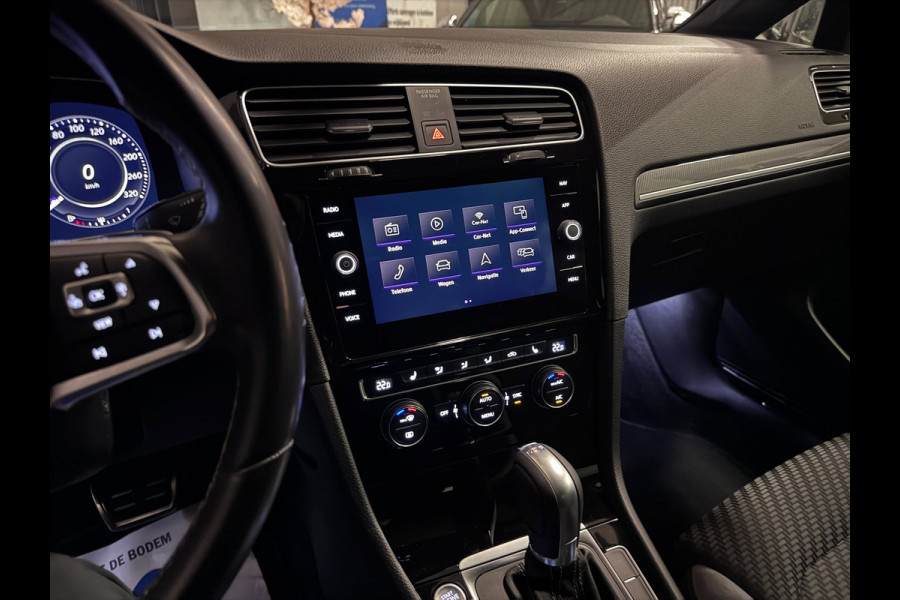 Volkswagen Golf 1.5 TSI R-LINE NAP | PANO | VIRTUAL | LED | KEYLESS | VOL!