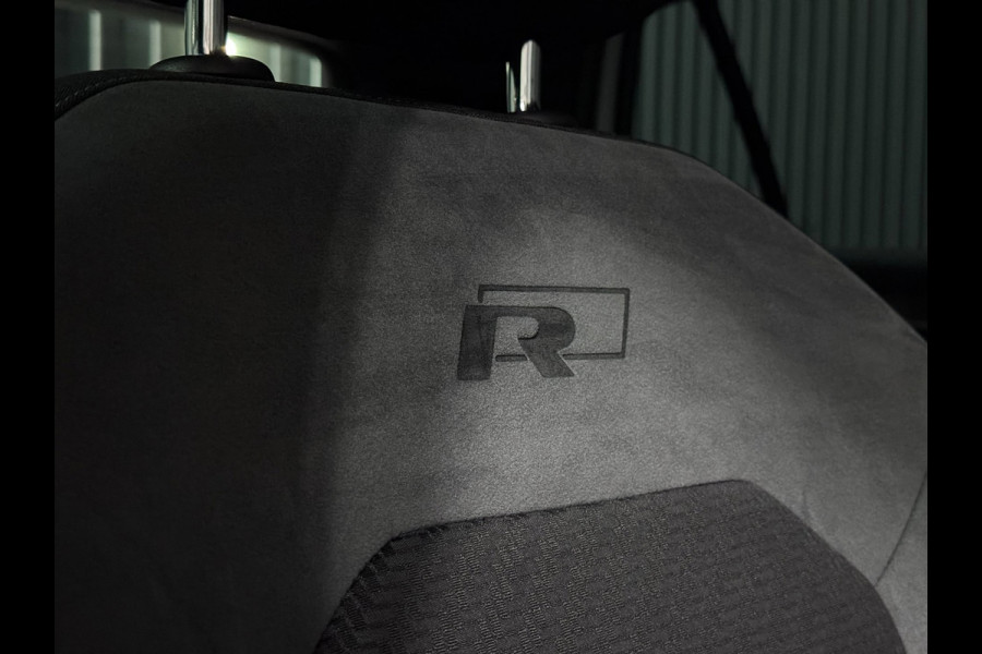 Volkswagen Golf 1.5 TSI R-LINE NAP | PANO | VIRTUAL | LED | KEYLESS | VOL!