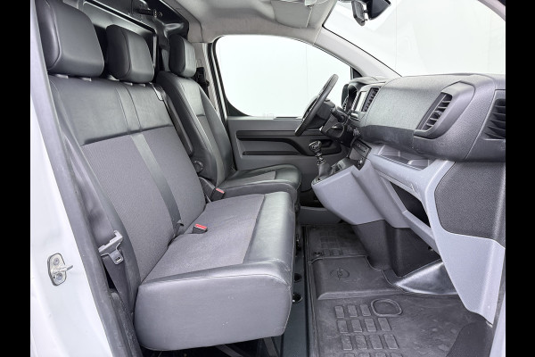 Opel Vivaro 2.0D 123pk L2H1 3-Pers. EURO6 Navi Apple Carplay Android Mirror Link Airco Cruise Control Regen-Lichtsensor Bluetooth Edition Schuifdeur Betonplex Vloer Lat om Lat betimmering Achterdeuren Origineel Nederlandse Auto