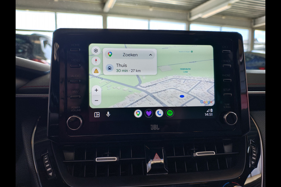 Toyota Corolla ''Gereserveerd'' 2.0I 184 PK Hybride AUT. Trekhaak Pano-Dak Camera Adaptive-Cruise Apple Carplay Android Stoel+Stuurverwarming Navi* Ecc JBL®-Aud Led Privacy Glas Lane Assist Regen-Lichtsensor Keyless Voorruit Verwarmbaar Dodehoekdetectie Zeer compleet!