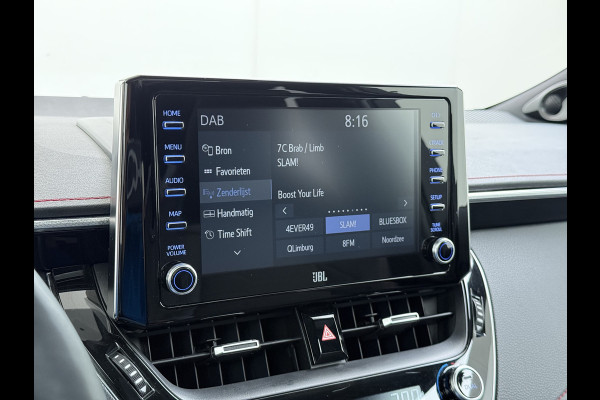 Toyota Corolla ''Gereserveerd'' 2.0I 184 PK Hybride AUT. Trekhaak Pano-Dak Camera Adaptive-Cruise Apple Carplay Android Stoel+Stuurverwarming Navi* Ecc JBL®-Aud Led Privacy Glas Lane Assist Regen-Lichtsensor Keyless Voorruit Verwarmbaar Dodehoekdetectie Zeer compleet!