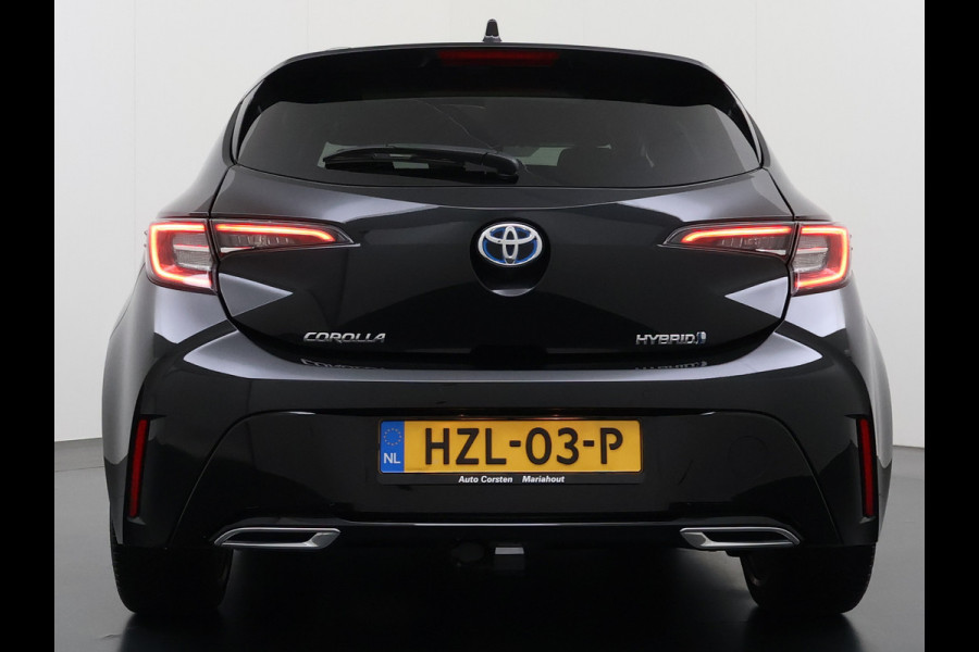 Toyota Corolla ''Gereserveerd'' 2.0I 184 PK Hybride AUT. Trekhaak Pano-Dak Camera Adaptive-Cruise Apple Carplay Android Stoel+Stuurverwarming Navi* Ecc JBL®-Aud Led Privacy Glas Lane Assist Regen-Lichtsensor Keyless Voorruit Verwarmbaar Dodehoekdetectie Zeer compleet!