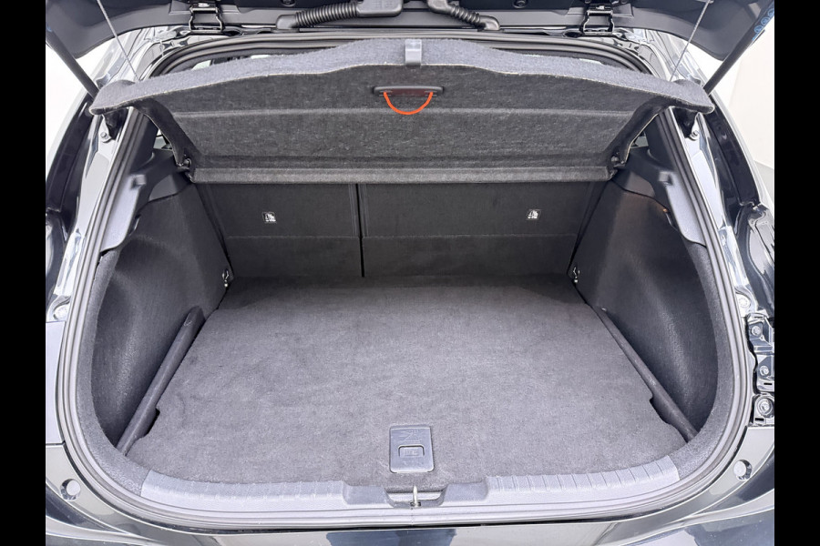 Toyota Corolla ''Gereserveerd'' 2.0I 184 PK Hybride AUT. Trekhaak Pano-Dak Camera Adaptive-Cruise Apple Carplay Android Stoel+Stuurverwarming Navi* Ecc JBL®-Aud Led Privacy Glas Lane Assist Regen-Lichtsensor Keyless Voorruit Verwarmbaar Dodehoekdetectie Zeer compleet!