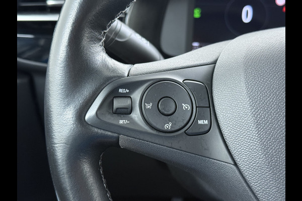 Opel Corsa 1.2T 101PK Navi PDC-a+v 360°Camera Airco Apple Carplay Android 1/2 LeerCruise Control Pdc Elegance Distributie bij 91.000km vervangen! Lane Assist Isofix Led Regen-Lichtsensor Lmv Chroompakket 1e Eigenaar Origineel Nederlandse Auto Incl. volledige onderhoudshistorie € 22.000 nieuw