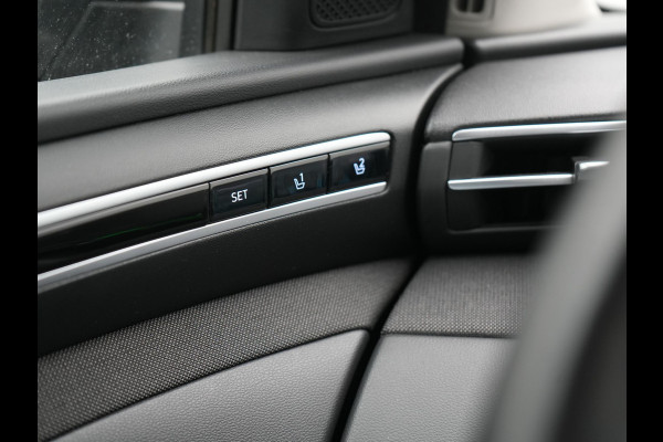 Hyundai Tucson 1.6 T-GDI Premium 4WD PHEV 265pk Dealer O.H. | Trekhaak Afn. | Adaptive Cruise | 360 Camera | Krell Premium Sound | Lederen Sportstoelen Memory & Ventilatie | Keyless | Apple Carplay | Stoelen & Stuur Verwarmd | Navigatie | DAB | Plug In Hybrid