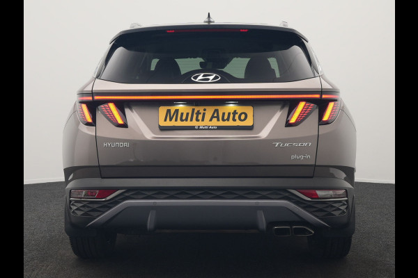 Hyundai Tucson 1.6 T-GDI Premium 4WD PHEV 265pk Dealer O.H. | Trekhaak Afn. | Adaptive Cruise | 360 Camera | Krell Premium Sound | Lederen Sportstoelen Memory & Ventilatie | Keyless | Apple Carplay | Stoelen & Stuur Verwarmd | Navigatie | DAB | Plug In Hybrid