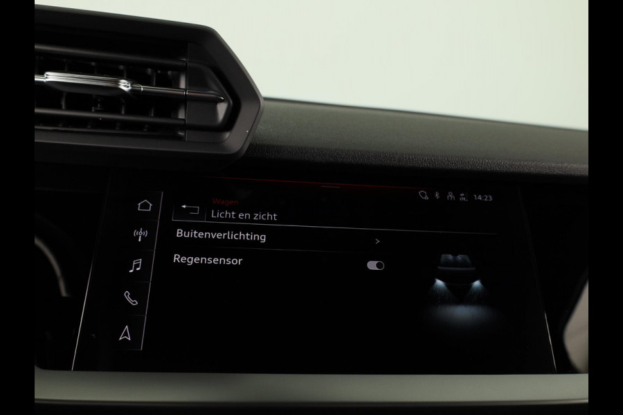 Audi A3 Sportback 30 TFSI Pro Line 110pk S-Tronic | Verlengde garantie | Navigatie via App | Parkeersensoren