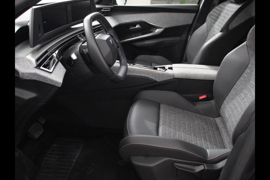 Peugeot 5008 1.2 Hybrid 145pk Automaat Allure 7p | DEMO ! | Navigatie | Apple Carplay/Android Auto | Camera | Climate control | Dab | Led | Keyless start | Lichtmetalen Velgen | Parkeer sensoren
