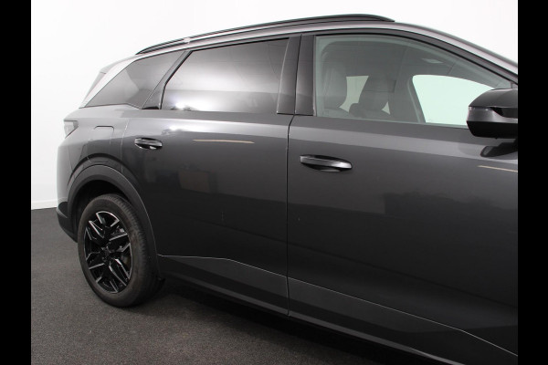 Peugeot 5008 1.2 Hybrid 145pk Automaat Allure 7p | DEMO ! | Navigatie | Apple Carplay/Android Auto | Camera | Climate control | Dab | Led | Keyless start | Lichtmetalen Velgen | Parkeer sensoren