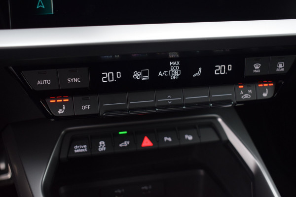 Audi A3 Sportback 40 TFSI e S-line | S-zetels | LED | Keyless | 18"