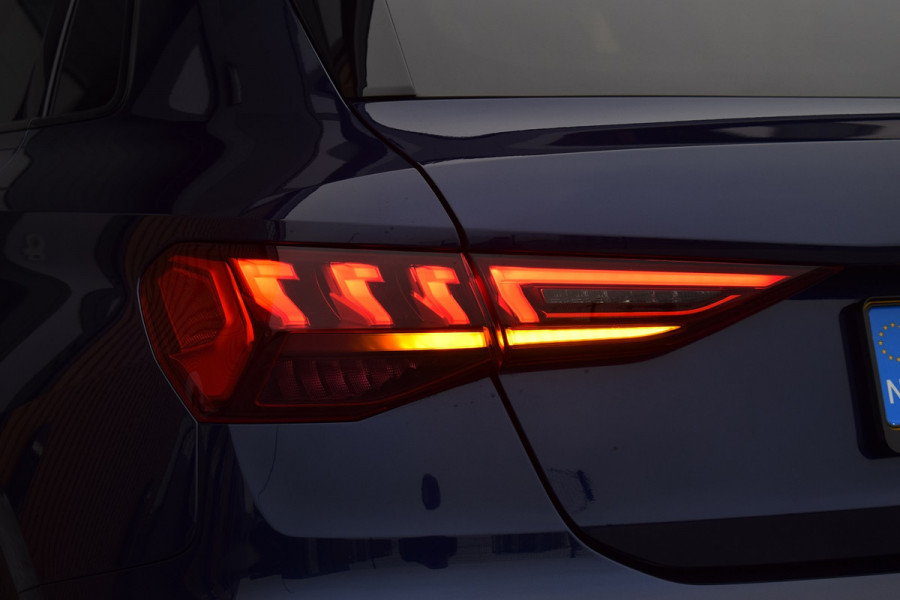 Audi A3 Sportback 40 TFSI e S-line | S-zetels | LED | Keyless | 18"