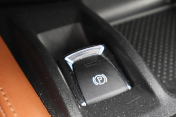 Nissan X-Trail 1.3 DIG-T Business Edition Leer, Panoramadak, 360° Camera, Keyless, BOSE, Trekhaak